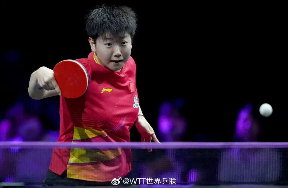 iE, 她的体能还, AA