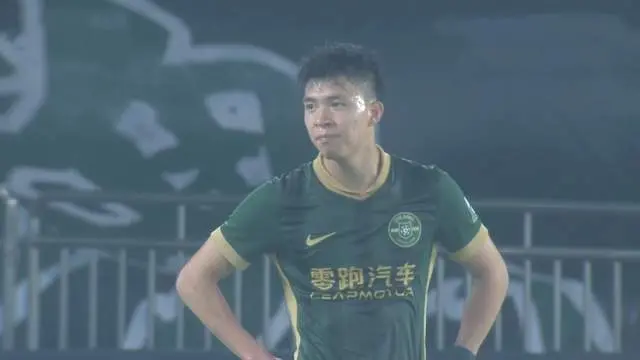 稳健, 泰山队, 浙江队门将